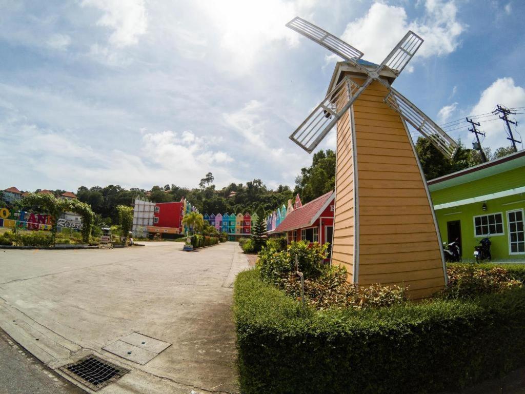Holland Resort Пхукет Екстер'єр фото